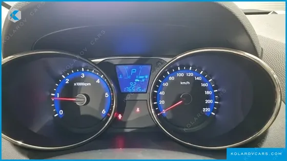 HYUNDAI TUCSON DIESEL 2WD LX20