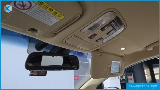 KIA CARNIVAL 9-SEATER HI-LIMOUSINE