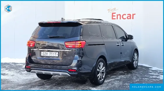 KIA CARNIVAL 9-SEATER NOBLESSE SPECIAL