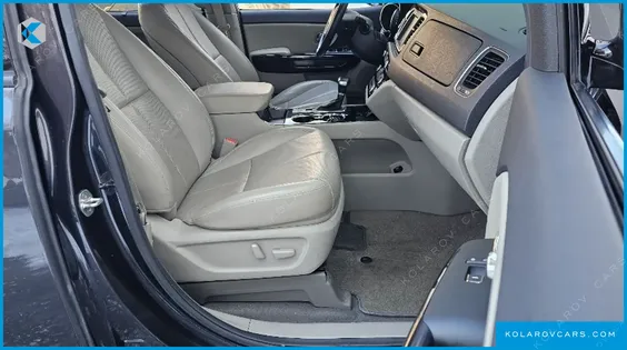 KIA CARNIVAL 9-SEATER NOBLESSE SPECIAL