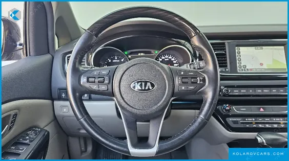 KIA CARNIVAL 9-SEATER NOBLESSE SPECIAL