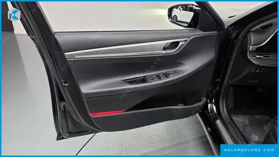 HYUNDAI GRANDEUR 3.0 LPI RENT CAR