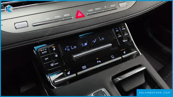 HYUNDAI GRANDEUR 3.0 LPI RENT CAR