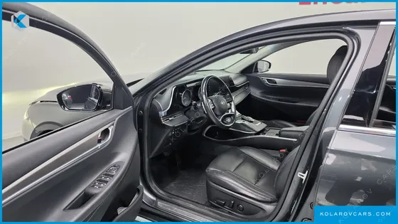 HYUNDAI GRANDEUR 2.5