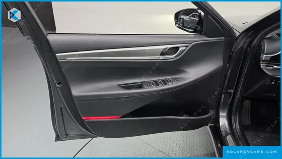 HYUNDAI GRANDEUR 2.5