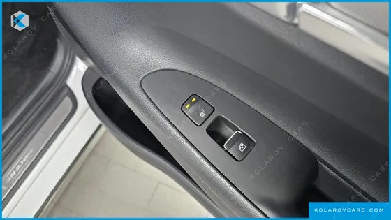 HYUNDAI GRANDEUR 3.3