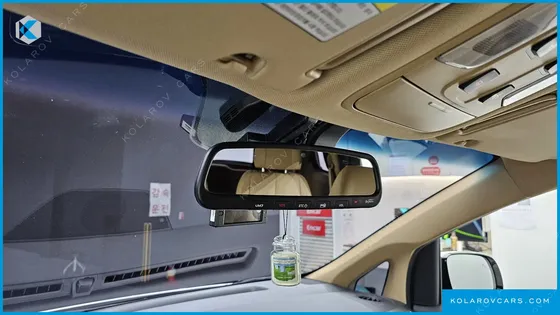 KIA CARNIVAL GASOLINE 7-SEATER HI-LIMOUSINE