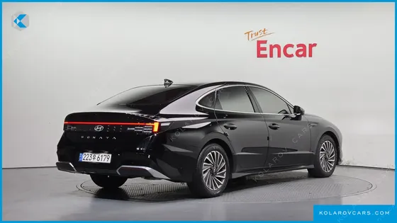 HYUNDAI SONATA EXCLUSIVE