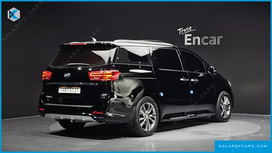 KIA CARNIVAL 9-SEATER PRSTIGE