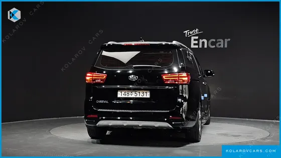 KIA CARNIVAL 9-SEATER PRSTIGE