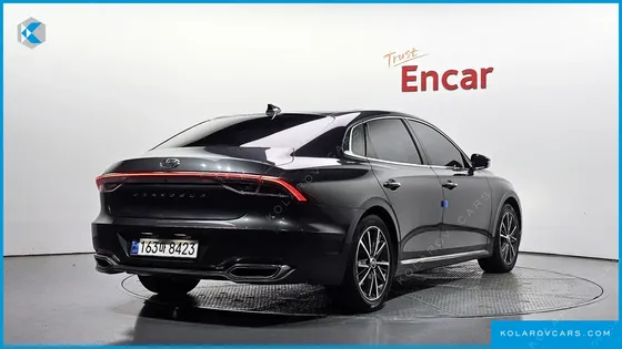 HYUNDAI GRANDEUR 3.0 LPI RENT CAR
