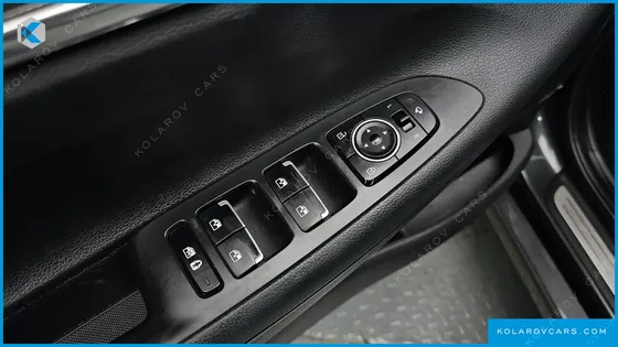 HYUNDAI GRANDEUR 3.0 LPI RENT CAR