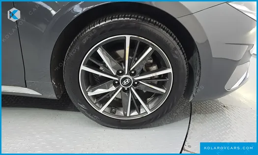 HYUNDAI GRANDEUR 2.5