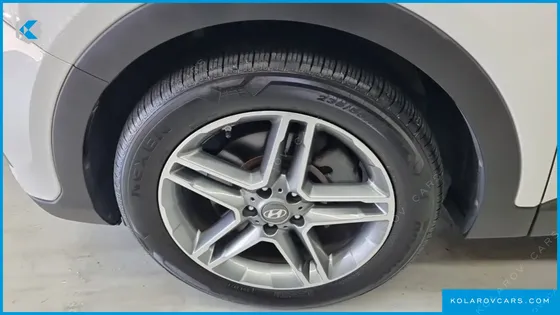 HYUNDAI MAXCRUISE DIESEL 2.2 4WD