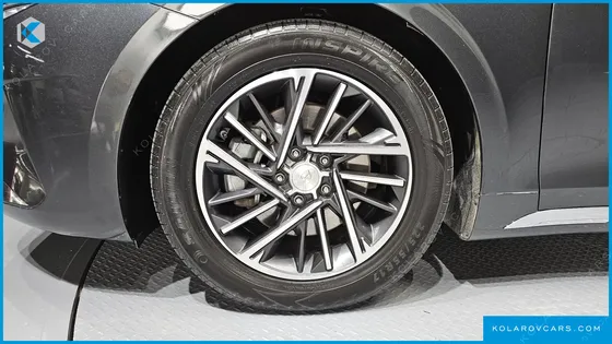 HYUNDAI GRANDEUR 2.5