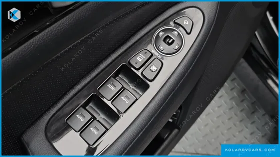 HYUNDAI GENESIS BH 330 GRAND