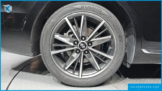 HYUNDAI GRANDEUR 2.5