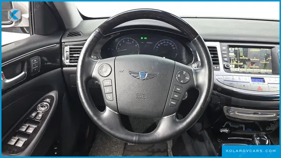 HYUNDAI GENESIS BH 330 LUXURY