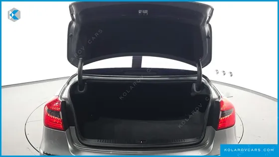HYUNDAI GENESIS BH 330 LUXURY