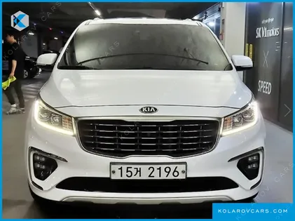 KIA CARNIVAL 9-SEATER NOBLESSE SPECIAL
