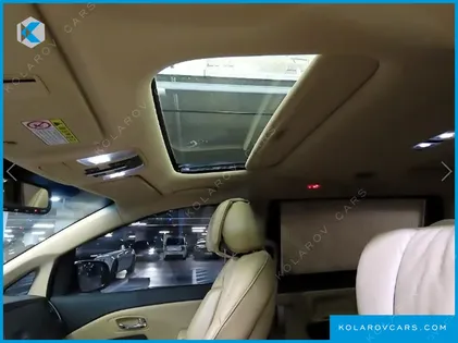 KIA CARNIVAL 9-SEATER NOBLESSE SPECIAL