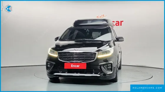 KIA CARNIVAL GASOLINE 9-SEATER HI-LIMOUSINE