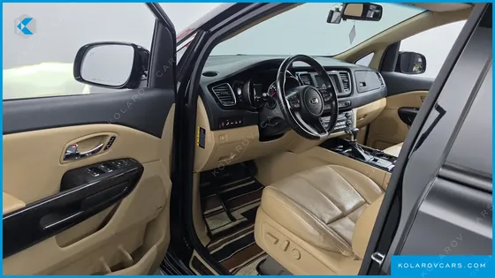 KIA CARNIVAL GASOLINE 9-SEATER HI-LIMOUSINE