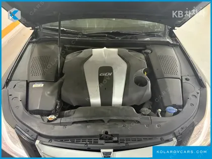 HYUNDAI GENESIS BH330 PREMIUM