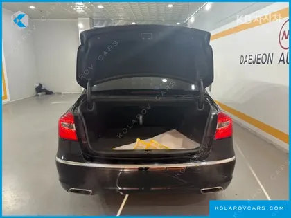 HYUNDAI GENESIS BH330 PREMIUM