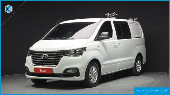 HYUNDAI STAREX VAN 5-SEATER