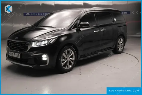 KIA CARNIVAL 9-SEATER PRSTIGE