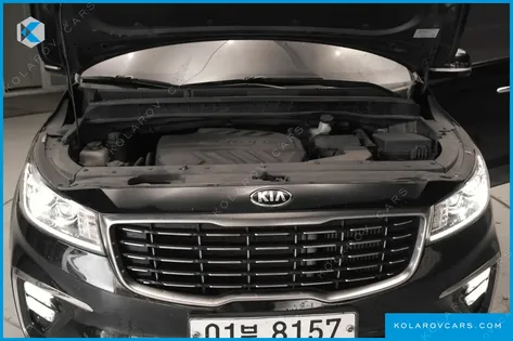 KIA CARNIVAL 9-SEATER PRSTIGE