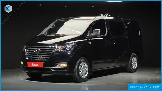 HYUNDAI STAREX VAN 5-SEATER