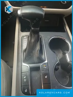 KIA CARNIVAL 9-SEATER LUXURY