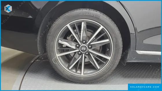 HYUNDAI GRANDEUR 3.3