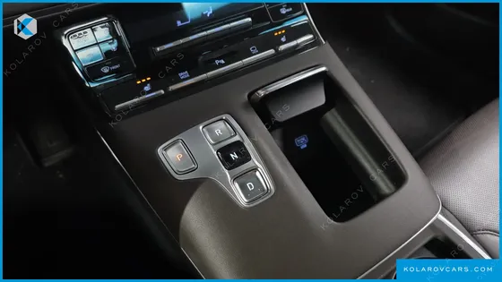 HYUNDAI GRANDEUR 3.3