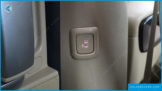 KIA CARNIVAL 9-SEATER NOBLESSE SPECIAL