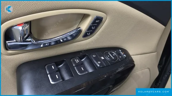 KIA CARNIVAL 9-SEATER NOBLESSE SPECIAL
