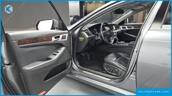 HYUNDAI GENESIS G330 MODERN AWD