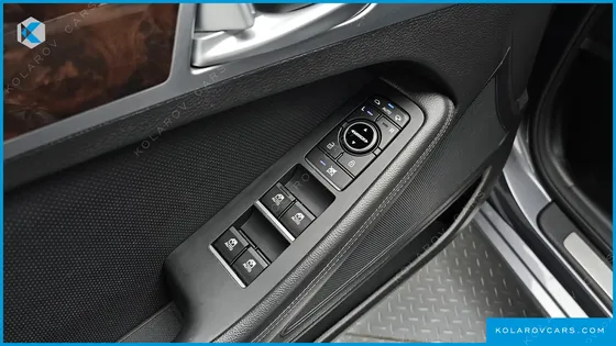 HYUNDAI GENESIS G330 MODERN AWD