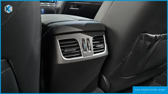 HYUNDAI GENESIS G330 MODERN AWD