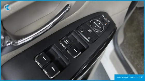 KIA CARNIVAL 11-SEATER PRESTIGE