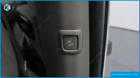 KIA CARNIVAL 11-SEATER PRESTIGE