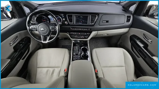 KIA CARNIVAL 9-SEATER PRSTIGE