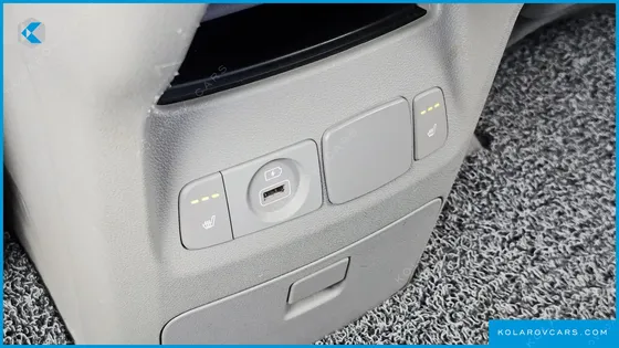 KIA CARNIVAL 9-SEATER PRSTIGE