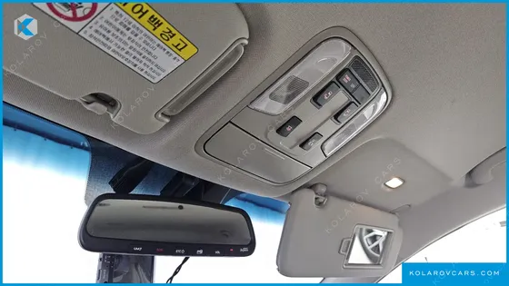 KIA CARNIVAL 9-SEATER PRSTIGE