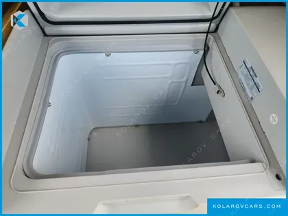 HYUNDAI STAREX CAMPING CAR