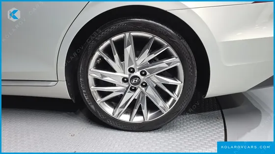 HYUNDAI GRANDEUR 2.5