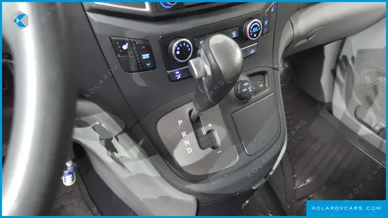 HYUNDAI STAREX 4WD SCHOOL BUS