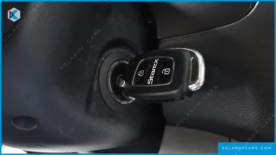 HYUNDAI STAREX WAGON 12-SEATER